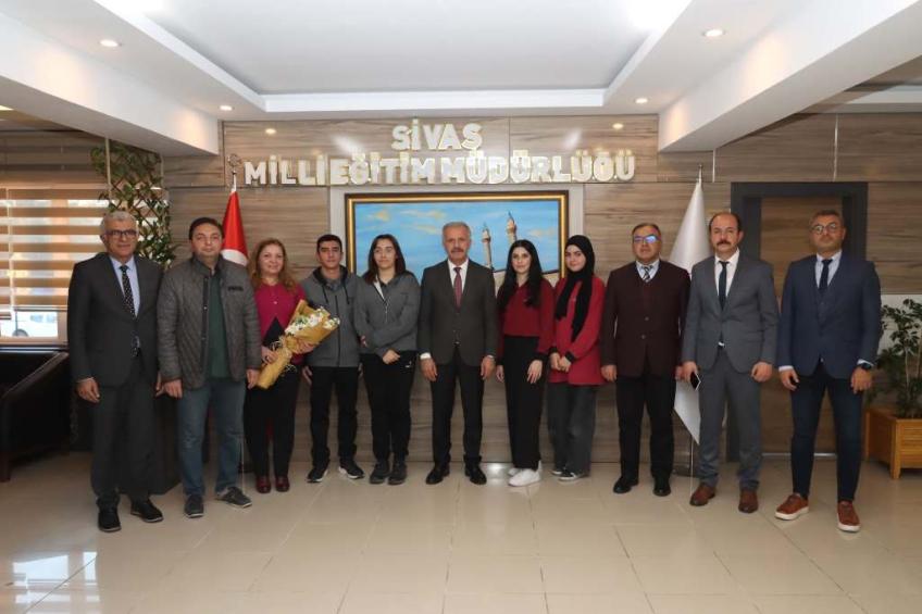 Sivas İl Milli Eğitim Müdürümüze Makamında Ziyaretimiz